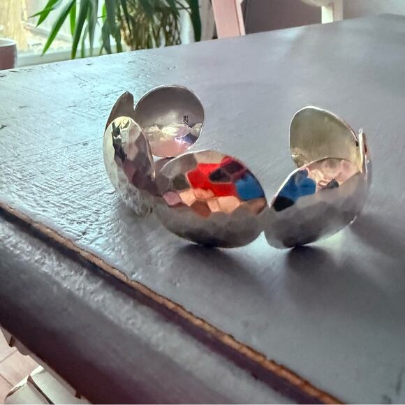 925 Sterling Silver Hammered Circles Cuff Bracelet - Picture 8 of 8